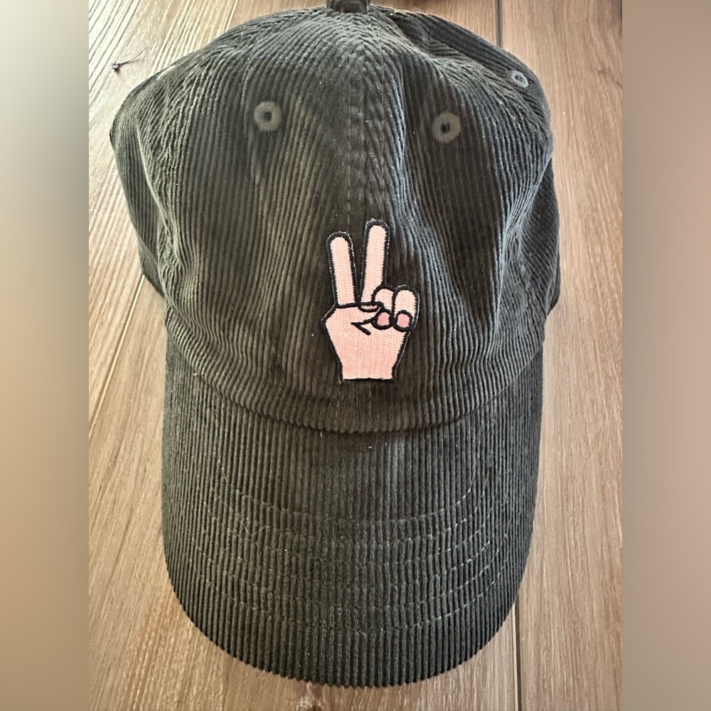 Newhatten Corduroy Hat w/Peace Sign Patch OS